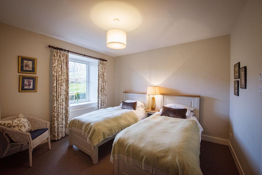 Douneside House Tarland Bagian luar foto